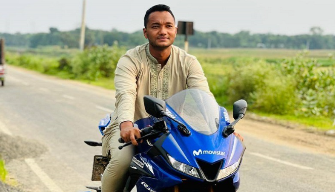 নওগাঁর আত্রাই ট্রাকচাপায় সেনা সদস্য নিহত